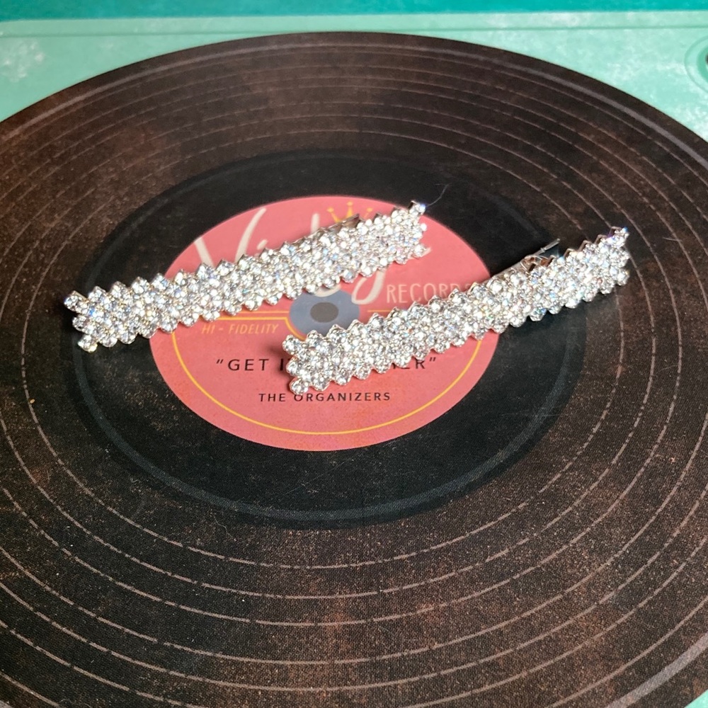 Sparkly Rhinestone Hair Clip Set - silver - Picture 2 of 3